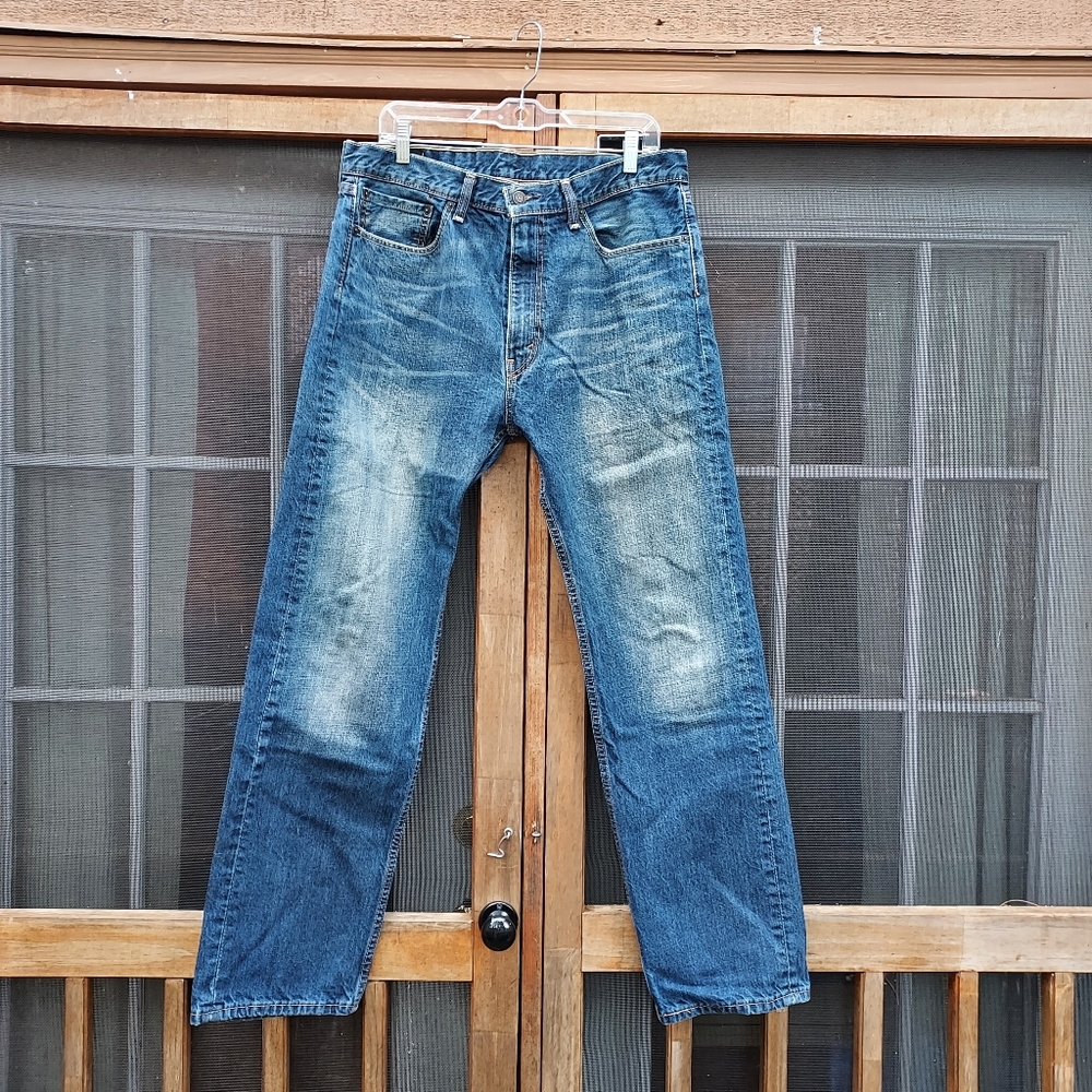 Classic Levi's 505 Blue Men's Red Tab Jeans 36 X 32